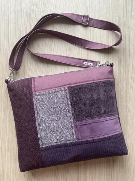 "Flickenwerk IV/6" - AUBERGINE-PFLAUME